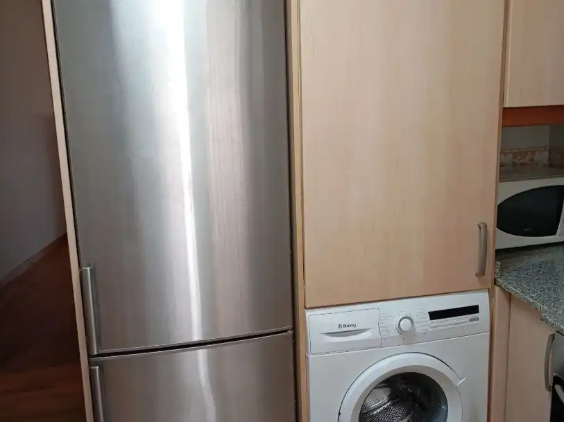 Flat for rent in Rúa Falperra, 1, Falperra - Santa Lucía Kitchen of Flat for rent in A Coruña Capital with Heating, Parquet flooring and Furnished
