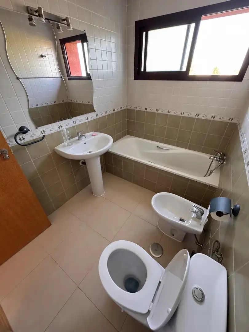 Houses for sale in Calle Profesor Manuel Criado del Val, 2, Torija Bathroom of Houses for sale in Torija with Air Conditioner, Heating and Private garden