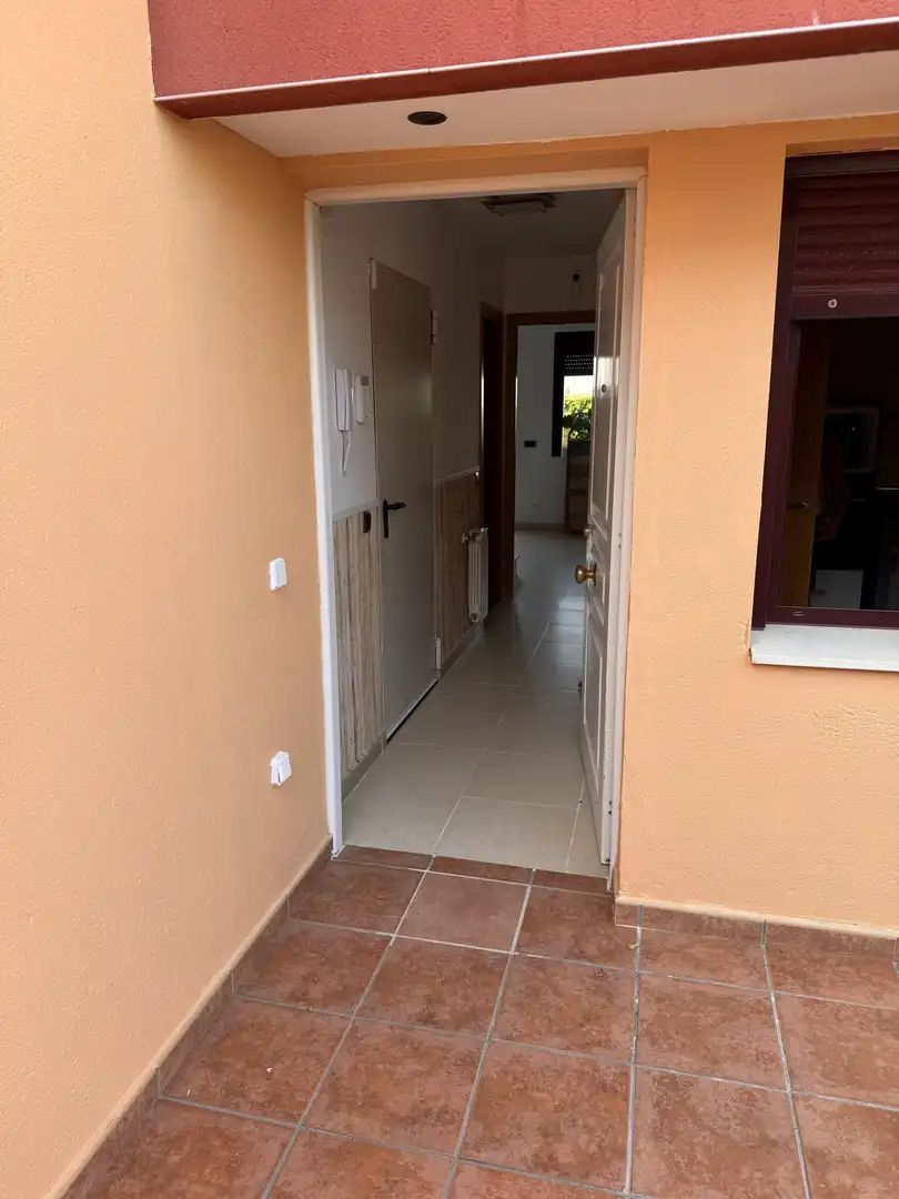 Houses for sale in Calle Profesor Manuel Criado del Val, 2, Torija Houses for sale in Torija with Air Conditioner, Heating and Private garden