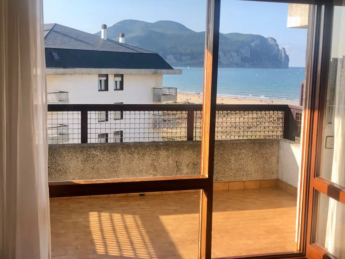 Wohnung zur Miete in Avenida de Francia, 18, Laredo Terrasse von Wohnung zur Miete in Laredo mit Terrasse und Balkon