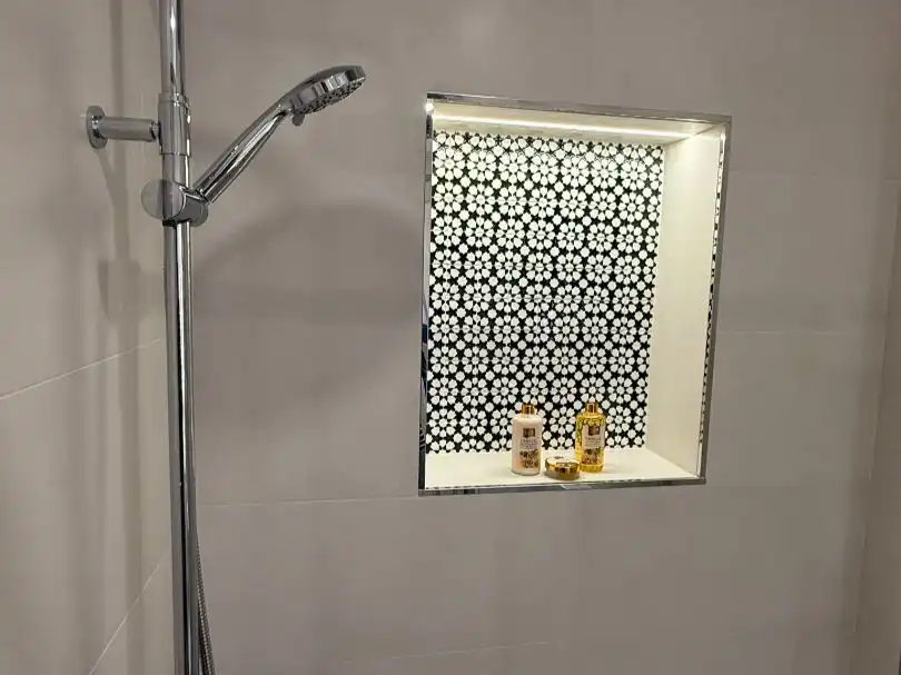 Flat for rent in Paseo Tanima, 1, Martín Carpena - Torre del Río Bathroom of Flat for rent in Málaga Capital with Air Conditioner and Terrace