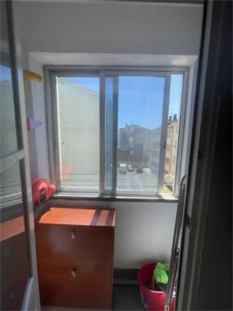 Piso en venta en A Milagrosa Terraza de Piso en venta en Lugo con Calefacción y Amueblado
