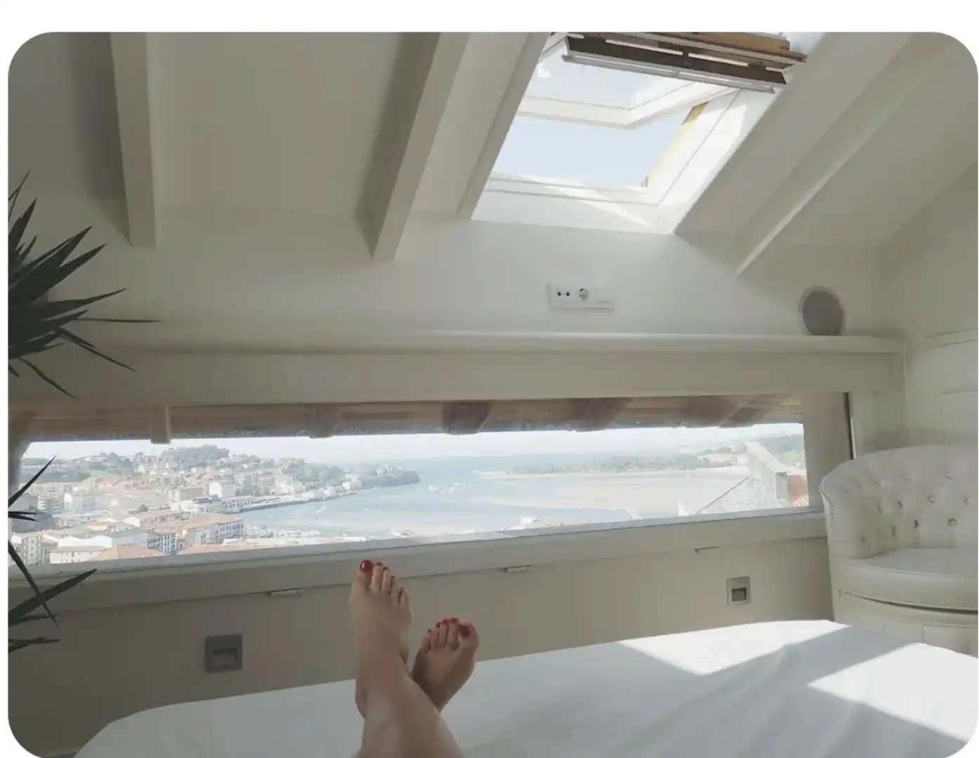 Wohnung zur Miete in Camino Alto de Santiago, 5, San Vicente de la Barquera Schlafzimmer von Wohnung zur Miete in San Vicente de la Barquera mit Heizung, Terrasse und Schwimmbad
