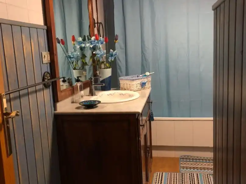 Dúplex de alquiler en Centro Baño de Dúplex de alquiler en La Orotava con Aire acondicionado, Terraza y Trastero