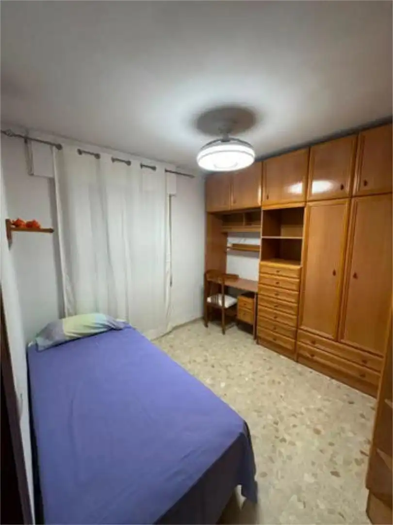 Flat for rent in Vista Alegre - Parque Cruz Conde Flat for rent in Vista Alegre - Parque Cruz Conde