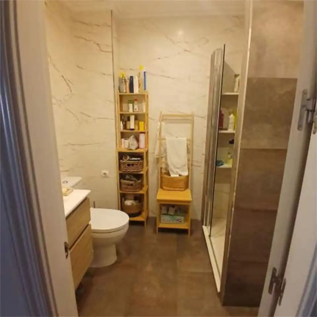 Flat for sale in Puente Genil Bathroom of Flat for sale in Puente Genil with Heating, Terrace and Storage room