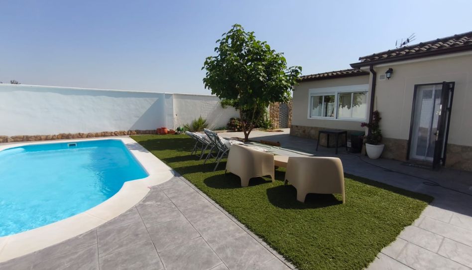 Casa o xalet en venda a Urbanización Palomarejos, 30, Hospital - Nuevo Centro de Talavera de la Reina, Talavera de la Reina - imatge 1 Foto 1 de Casa o xalet en venda a Urbanización Palomarejos, 30, Hospital - Nuevo Centro de Talavera de la Reina, Talavera de la Reina