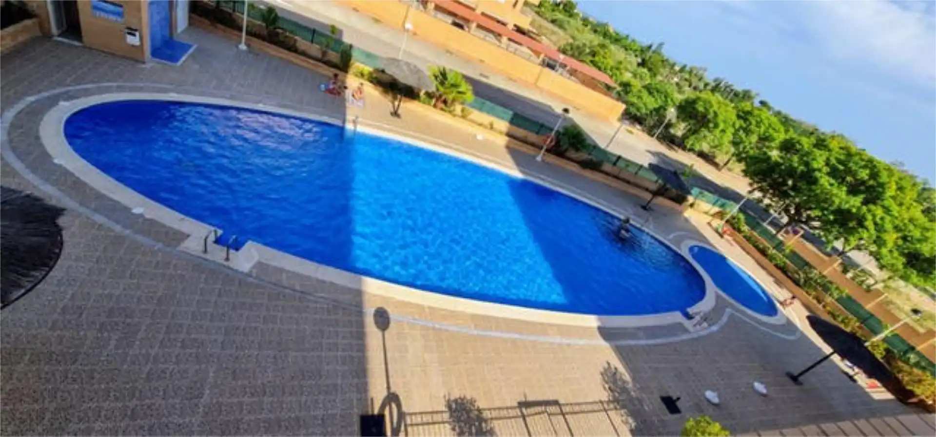 Wohnungen zum Verkauf in Cabanes Schwimmbecken von Wohnungen zum Verkauf in Cabanes mit Heizung, Privatgarten und Terrasse