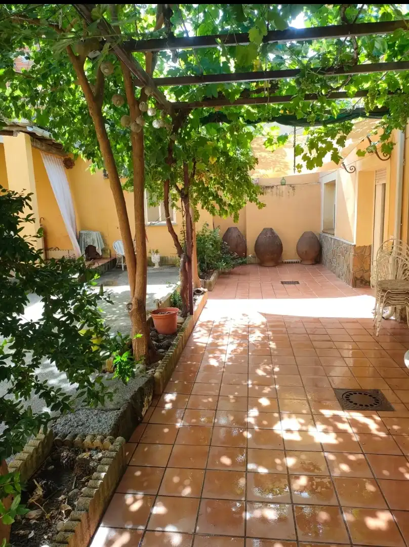 Casa o chalet de alquiler en Carretera Cervera, 43, El Pilar - La Estación Terraza de Casa o chalet de alquiler en Talavera de la Reina con Calefacción, Jardín privado y Terraza
