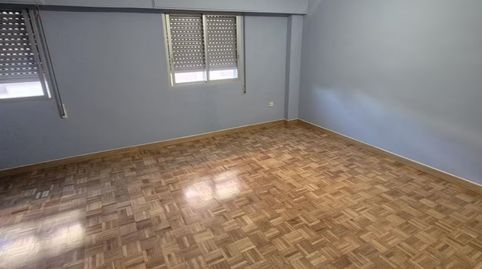 Wohnung zum Verkauf in Calle de Santander, 8, Ciudad Jardín - Parque Roma, Zaragoza Capital - Bild 5 Foto 5 von Wohnung zum Verkauf in Calle de Santander, 8, Ciudad Jardín - Parque Roma, Zaragoza Capital