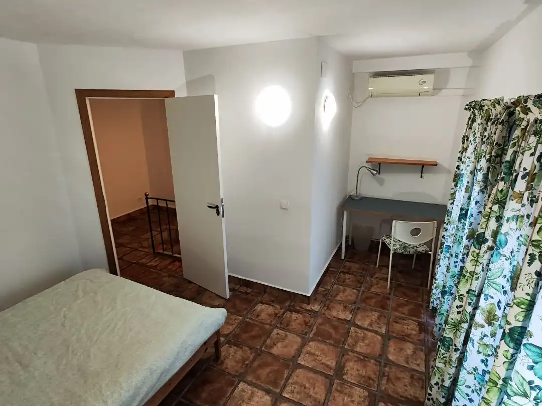 Room in Calle Lisboa, 5, El Cerro Room in Calle Lisboa, 5, El Cerro