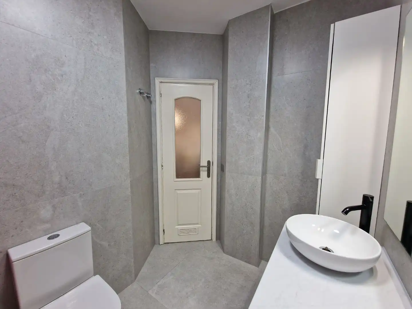Piso en venta en Calle José Reyes Martín, 5, El Médano Baño de Piso en venta en Granadilla de Abona