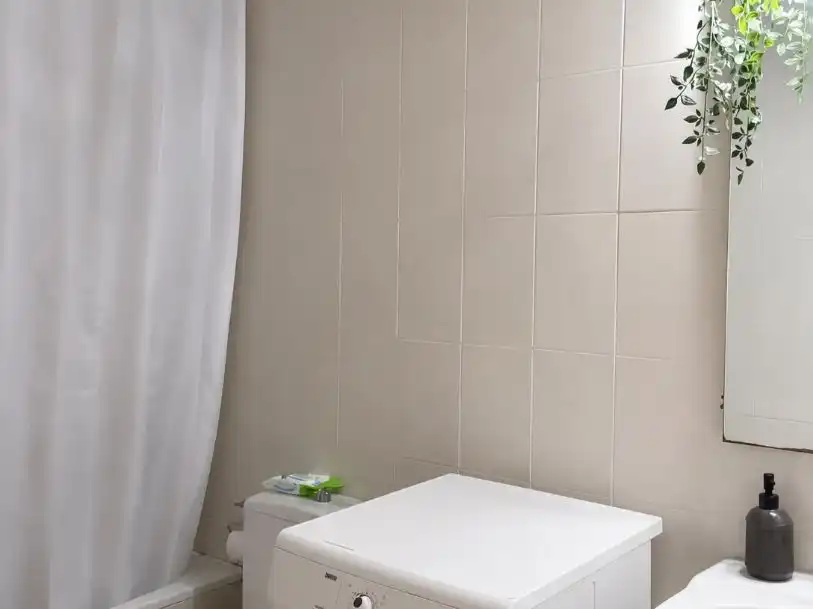 Apartments for rent in Carretera Navalpino, 33, Los Cigarrales-La Bastida Bathroom of Apartments for rent in Toledo with Air Conditioner, Heating and Parquet flooring