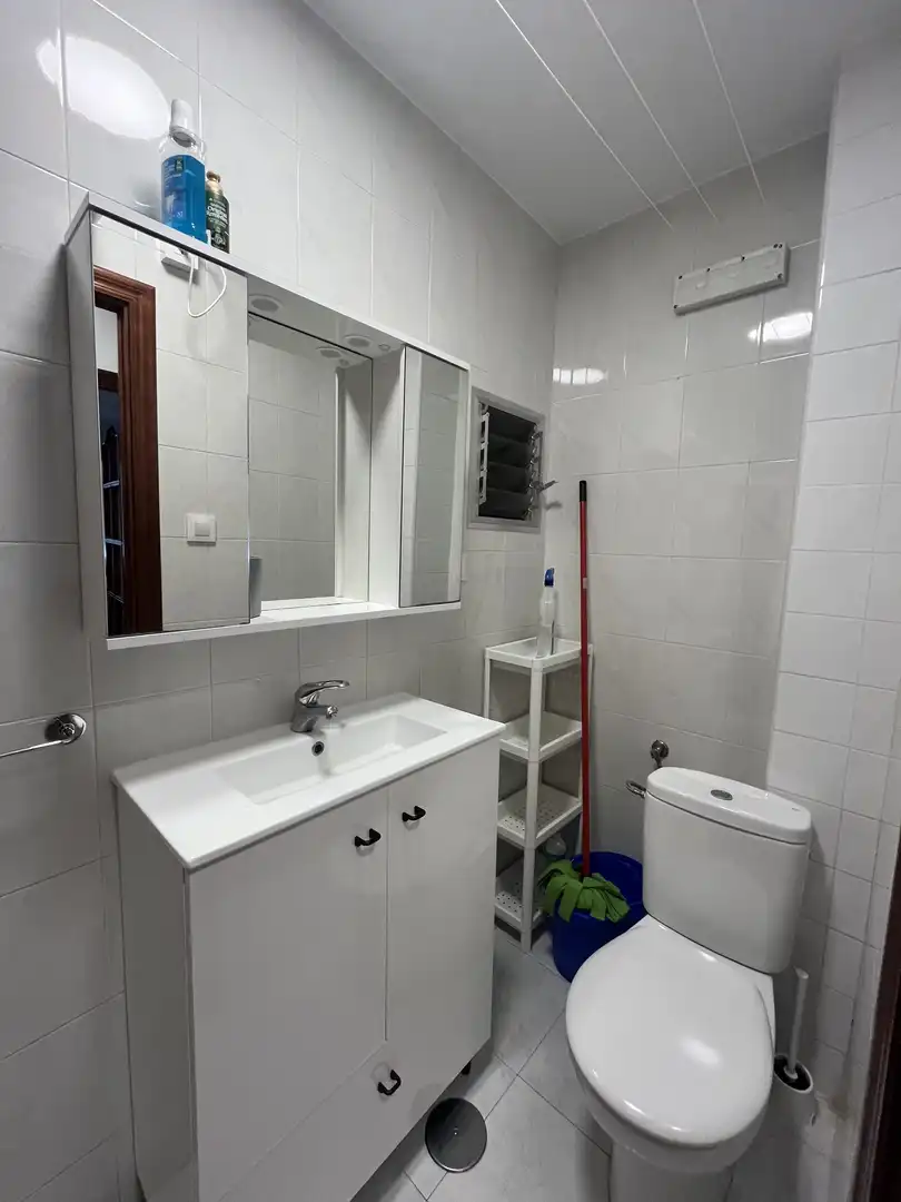 Flat for rent in Rúa Antonio Carballo, 4, Sagrada Familia Bathroom of Flat for rent in A Coruña Capital
