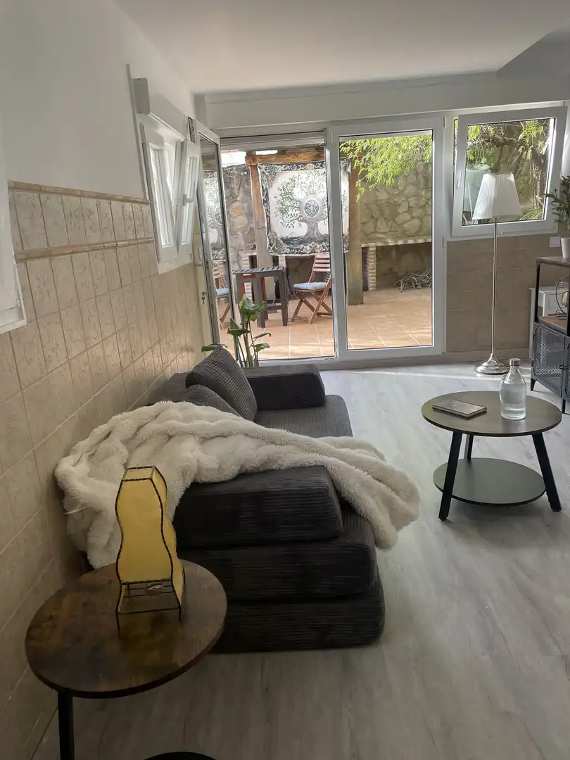 Loft de alquiler en Calle de Cerceda, 10, Manzanares El Real Sala de estar de Loft de alquiler en Manzanares El Real con Calefacción, Jardín privado y Parquet