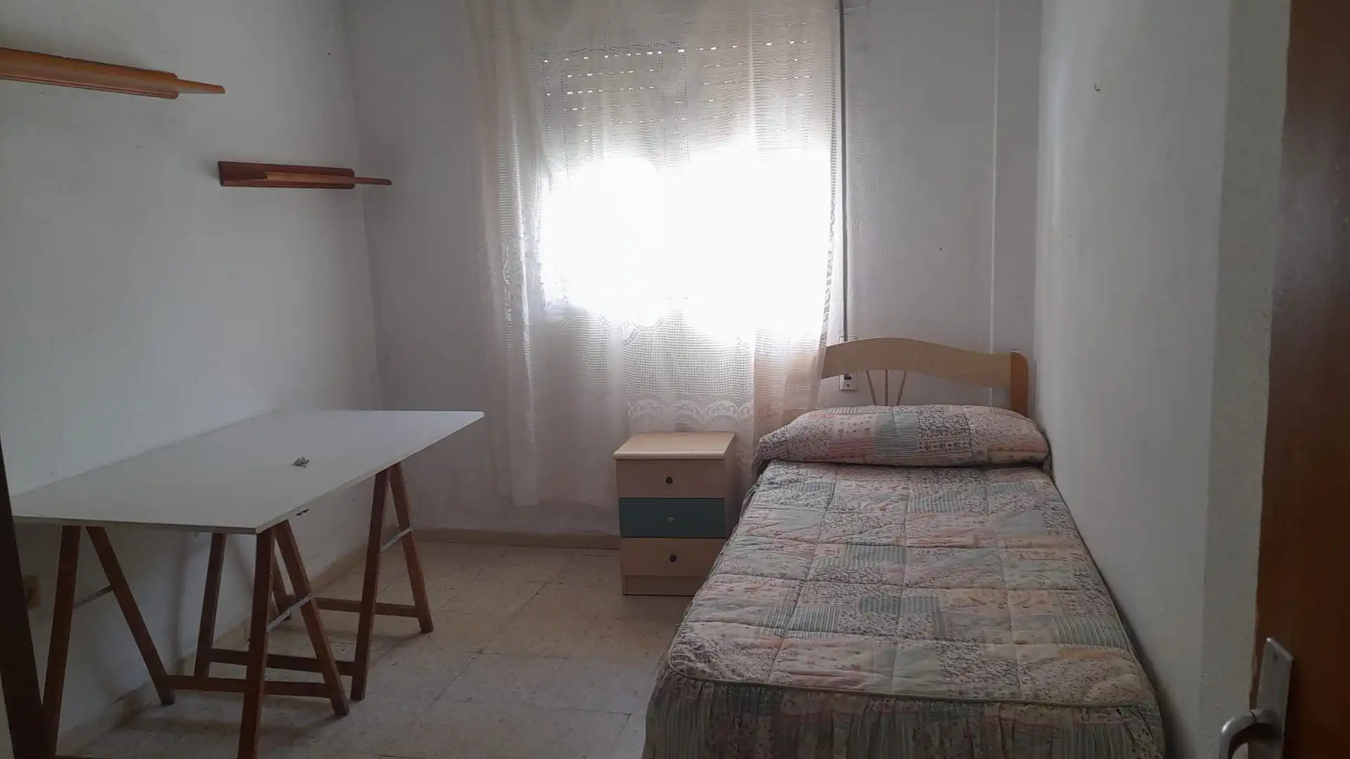 Flat for rent in Calle Nicolás Orta, 96, Isla Chica Bedroom of Flat for rent in Huelva with Furnished