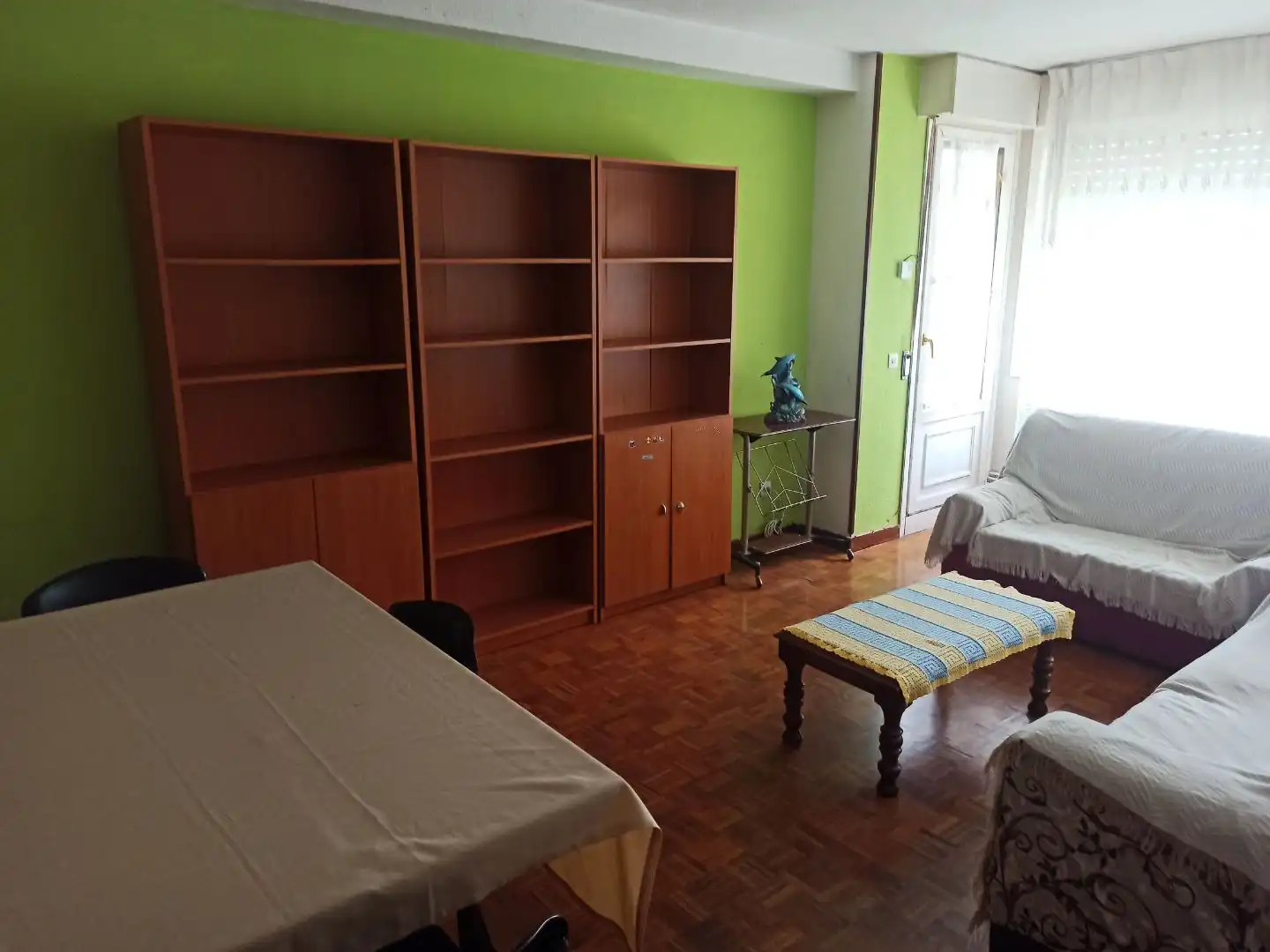 Flat for rent in Calle Serafín Azcona Gamen, 7, Lourdes Living room of Flat for rent in Tudela with Heating, Parquet flooring and Terrace