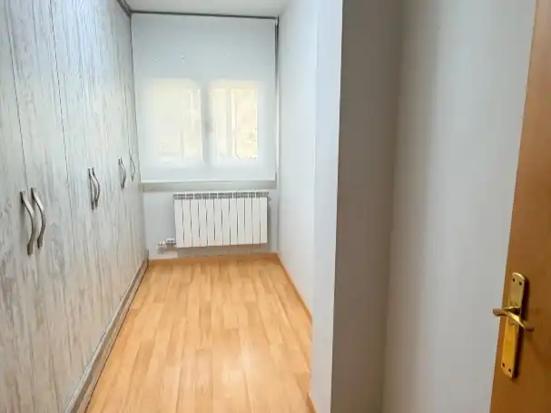 Flat for sale in Tarazona  with Air Conditioner, Heating and Parquet flooring