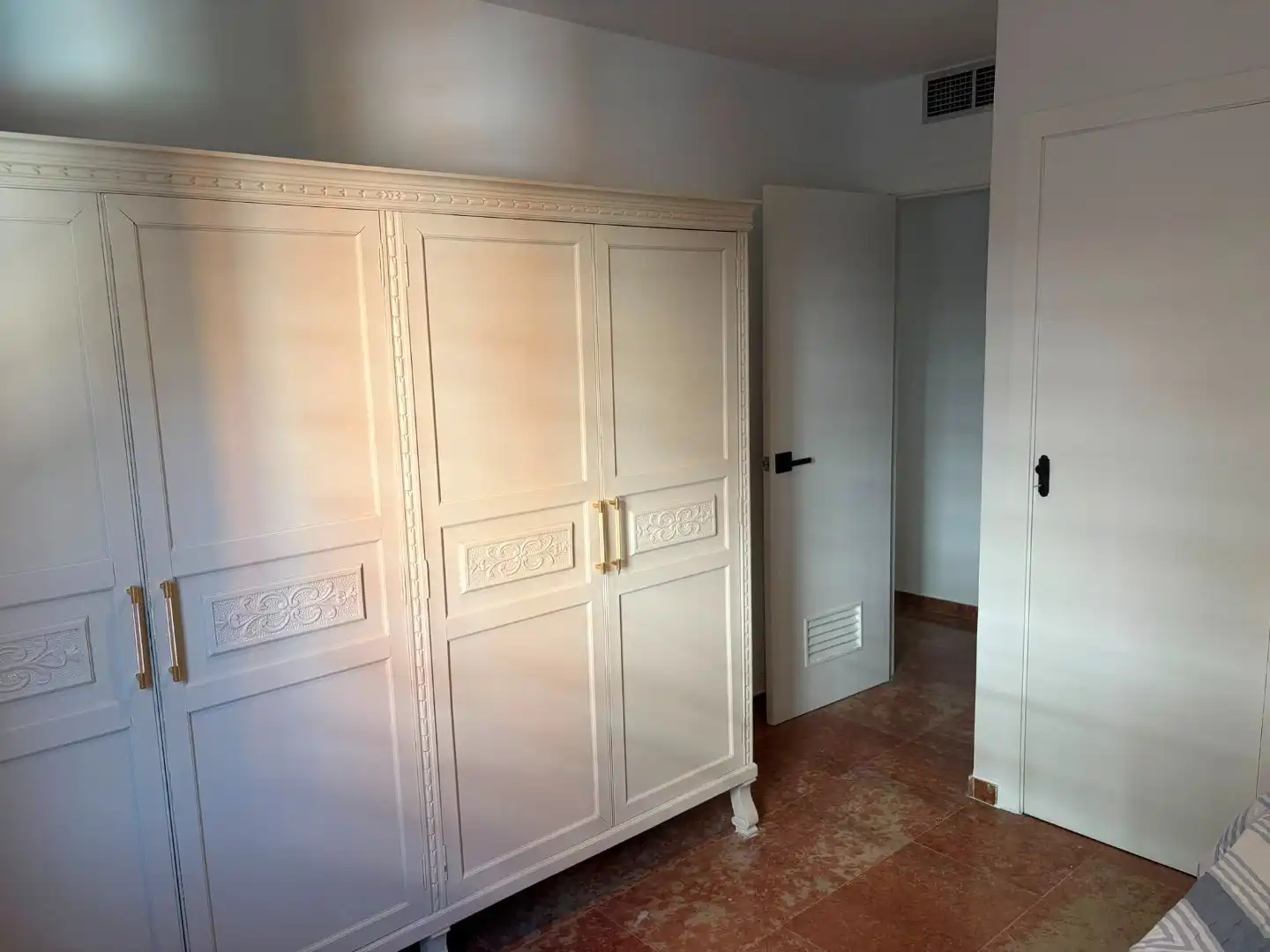 Flat for rent in Calle el Algarrobo, 7, Santa Rosa - Valdeolleros Bedroom of Flat for rent in Córdoba with Air Conditioner, Heating and Private garden