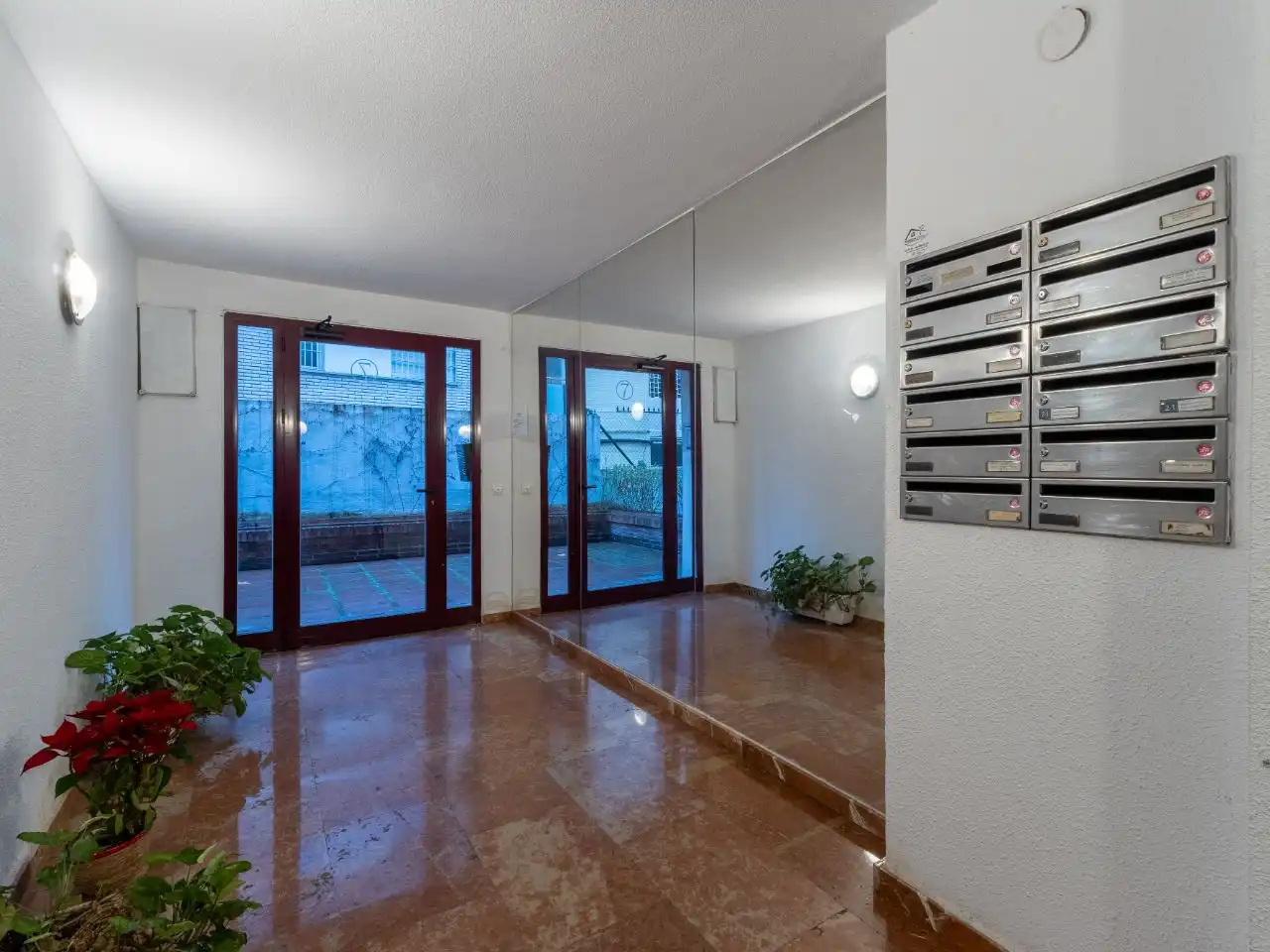 Flat for rent in Calle el Algarrobo, 7, Santa Rosa - Valdeolleros Flat for rent in Córdoba with Air Conditioner, Heating and Private garden