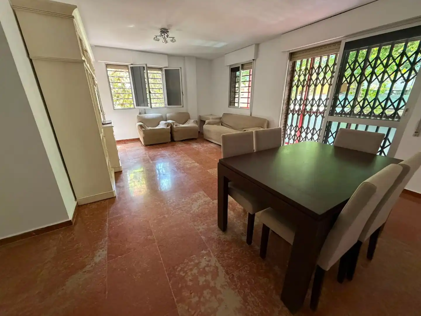 Flat for rent in Calle el Algarrobo, 7, Santa Rosa - Valdeolleros Exterior view of Flat for rent in Córdoba with Air Conditioner, Heating and Private garden
