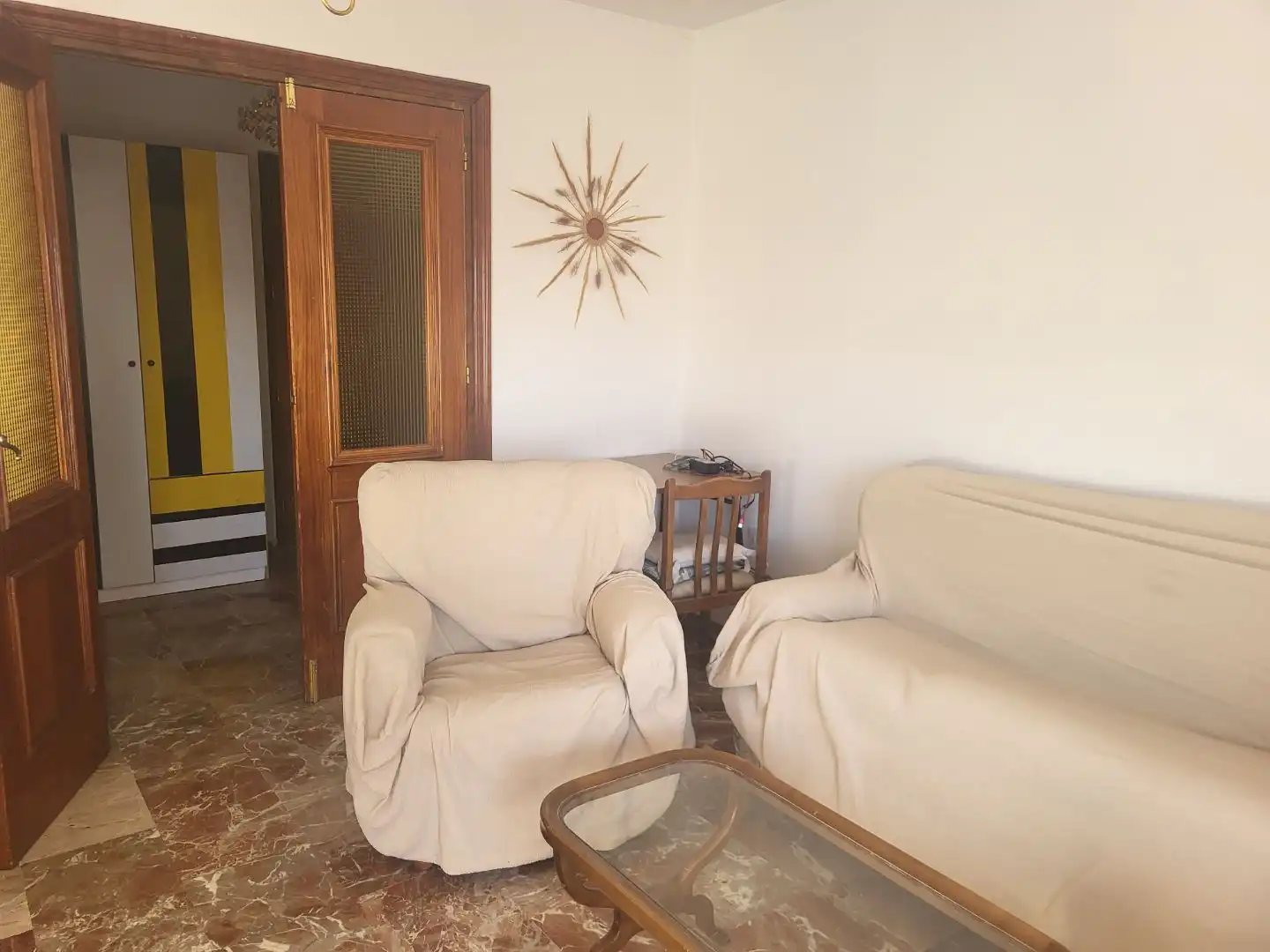 Piso de alquiler en Avenida Pablo Picasso, 28, Cervantes Sala de estar de Piso de alquiler en Granada con Aire acondicionado, Calefacción y Terraza