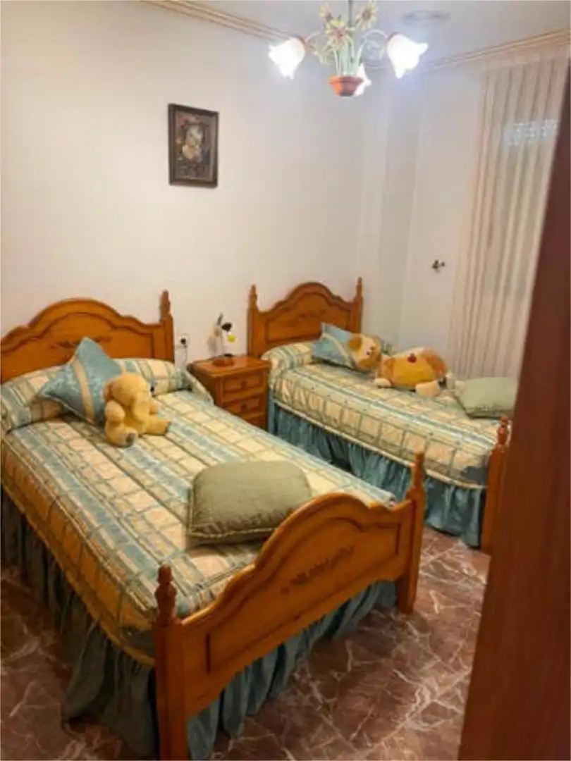 Piso en venta en Rafal Habitación de Piso en venta en Rafal con Calefacción, Trastero y Amueblado
