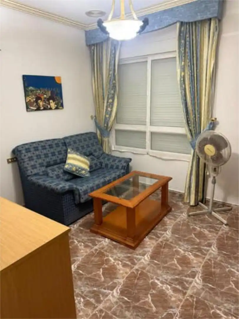 Piso en venta en Rafal Sala de estar de Piso en venta en Rafal con Calefacción, Trastero y Amueblado