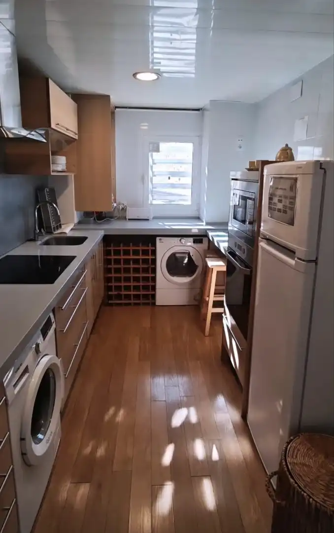 Kitchen of Flat for rent in Igualada  with Heating, Parquet flooring and Furnished
