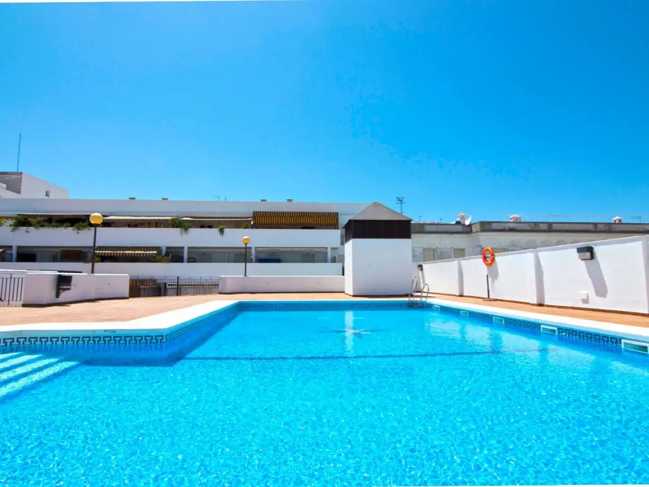 Swimming pool of Flat for sale in Sanlúcar de Barrameda  with Air Conditioner, Heating and Terrace