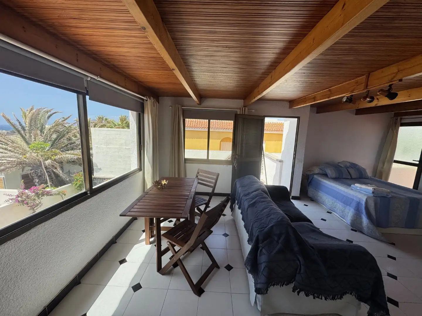 Casa o chalet en venta en Calle los Geranios, 4, El Médano Terraza de Casa o chalet en venta en Granadilla de Abona con Jardín privado y Terraza