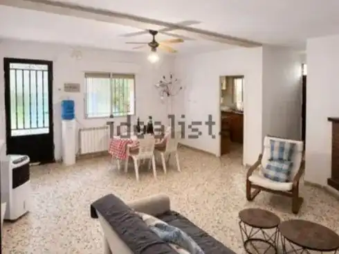Piso en venta en Calle Almenara de San Juan -1, 51, Garrapinillos Sala de estar de Piso en venta en Zaragoza con Aire acondicionado, Calefacción y Jardín privado