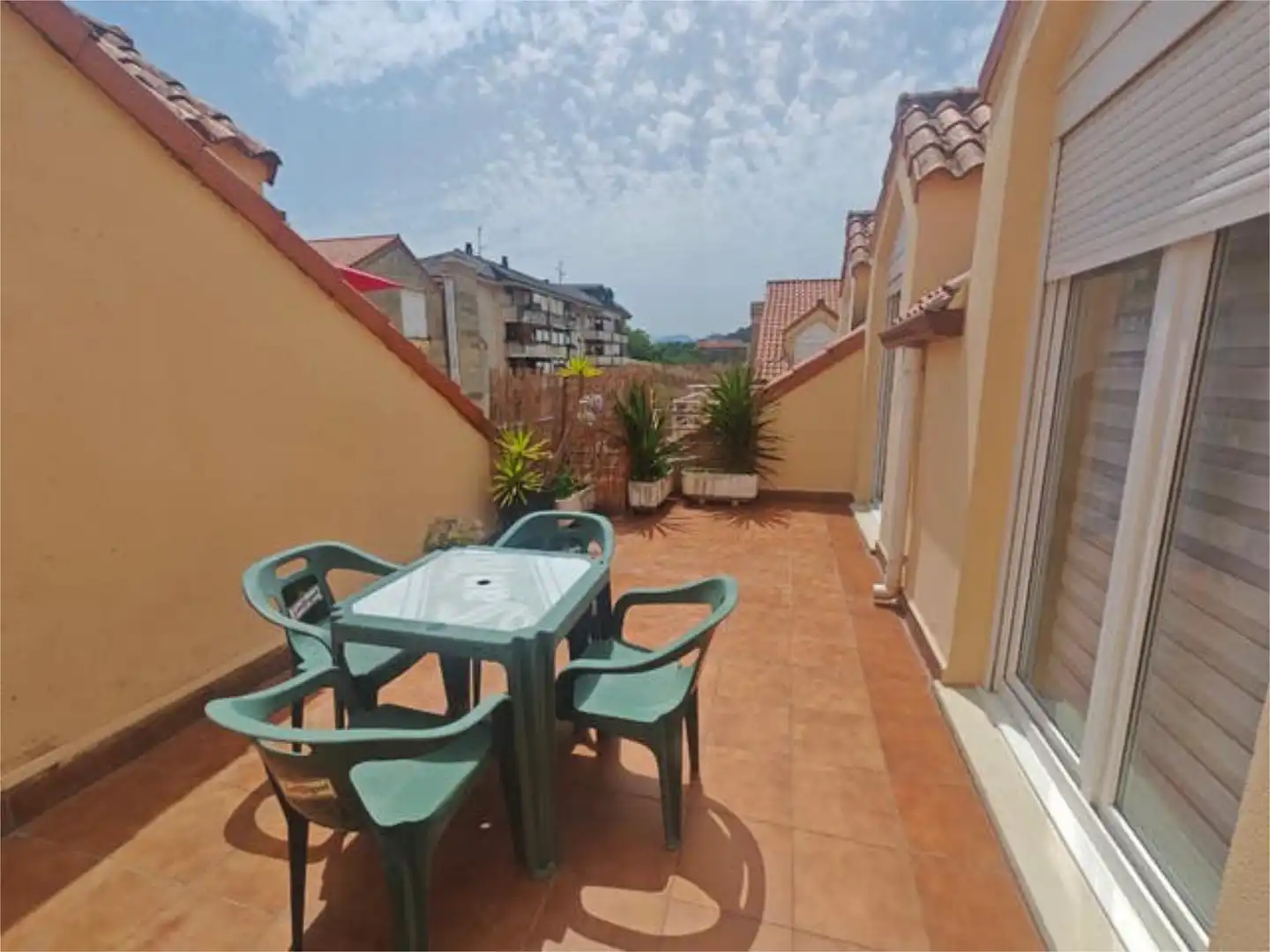 Piso de alquiler en Ampuero Terraza de Piso de alquiler en Ampuero con Calefacción, Terraza y Amueblado