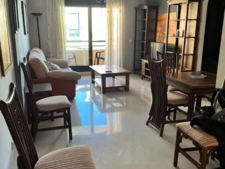 Sala de estar de Piso en venta en Nerja con Terraza, Piscina y Amueblado