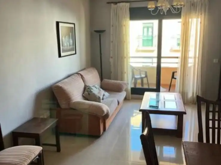 Sala de estar de Piso en venta en Nerja con Terraza, Piscina y Amueblado