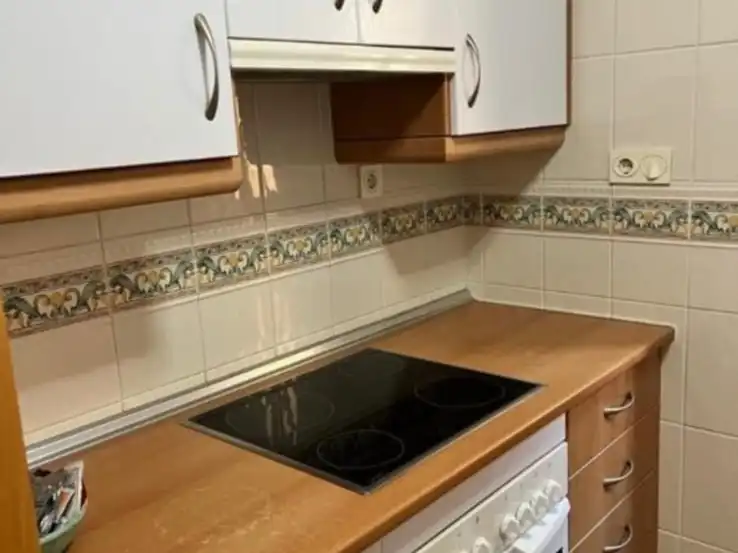Cocina de Piso en venta en Nerja con Terraza, Piscina y Amueblado