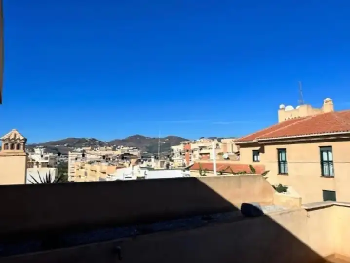 Vista exterior de Piso en venta en Nerja con Terraza, Piscina y Amueblado