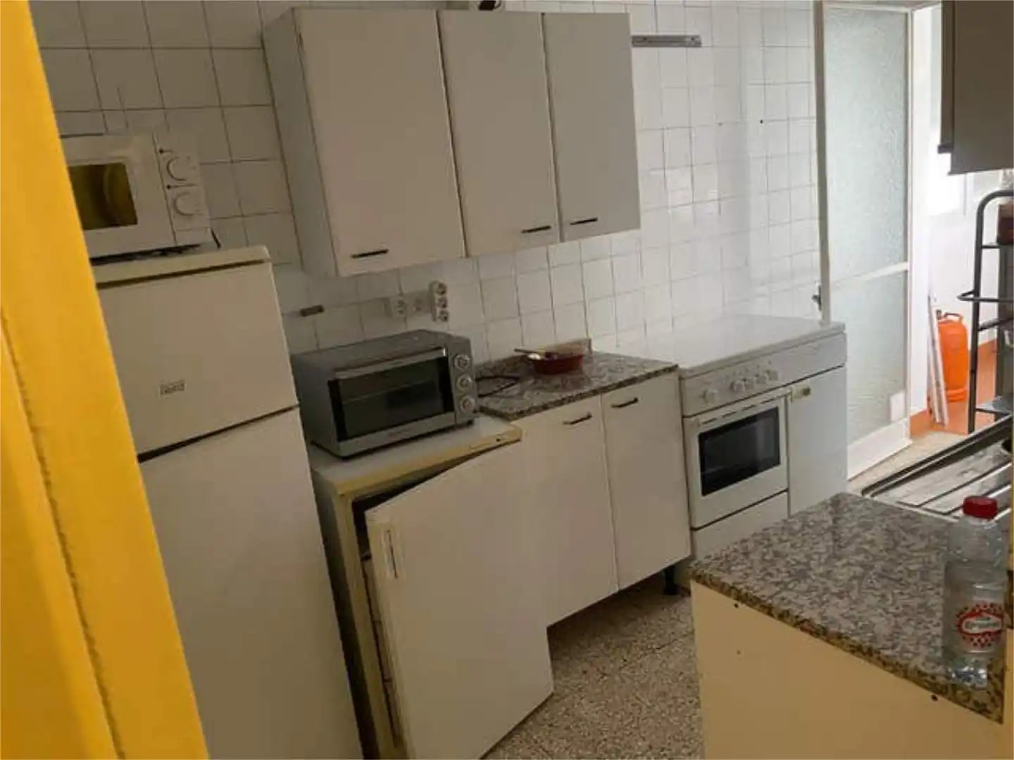 Flat for rent in Zona Centro Kitchen of Flat for rent in Córdoba with Furnished