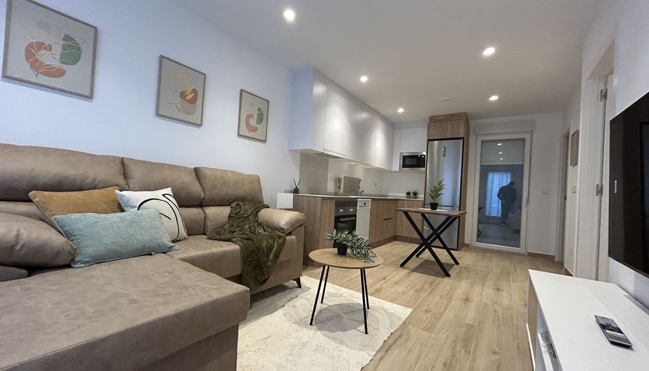 Piso de alquiler en Calle Vicente Blasco Ibáñez, 12, Plaza Castelar - Mercado Central, Elda - imagen 1 Foto 1 de Piso de alquiler en Calle Vicente Blasco Ibáñez, 12, Plaza Castelar - Mercado Central, Elda