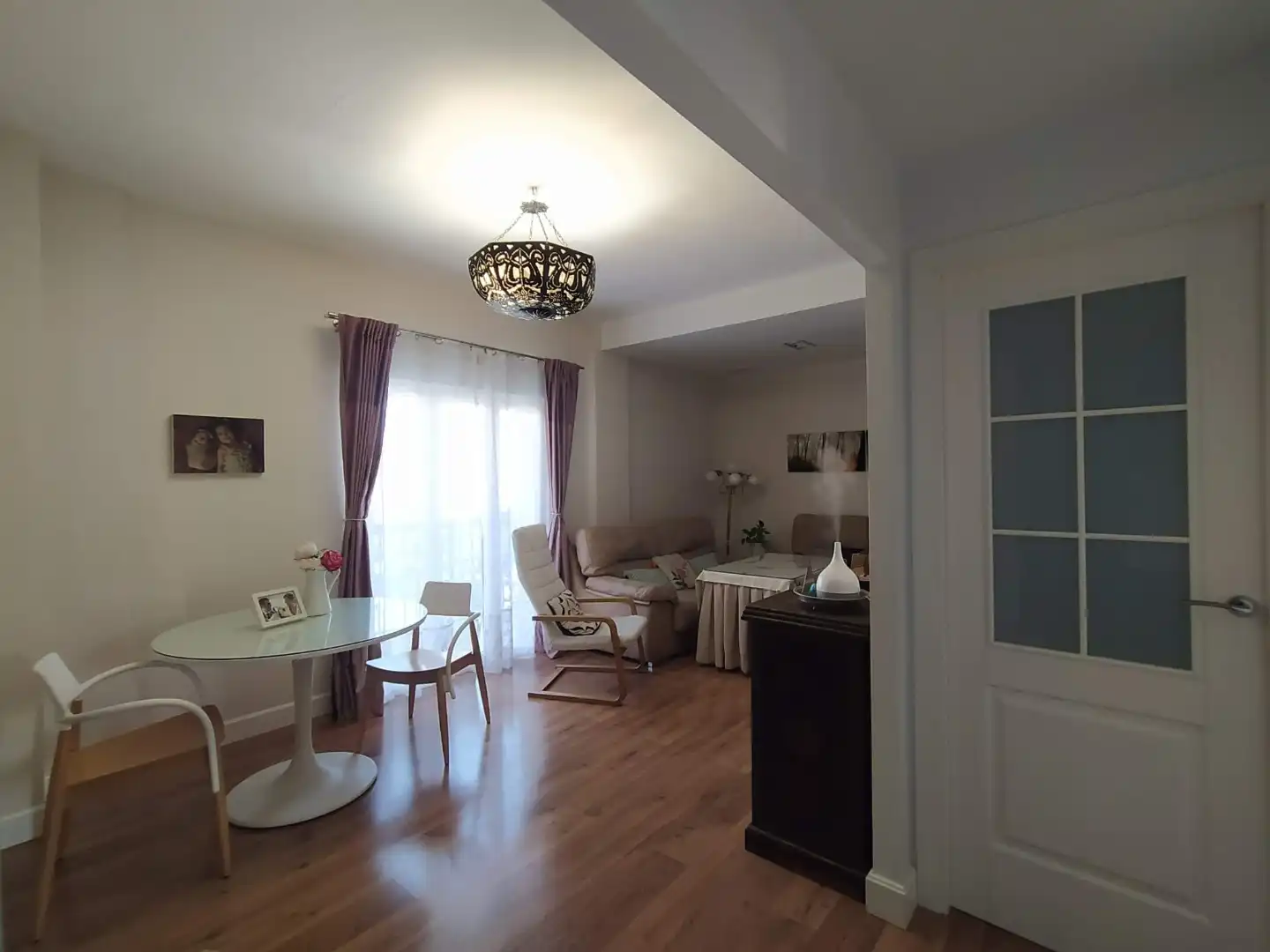 Flat for sale in Calle Alfonso de Orleans, 3, Utrera Living room of Flat for sale in Utrera with Air Conditioner, Terrace and Balcony