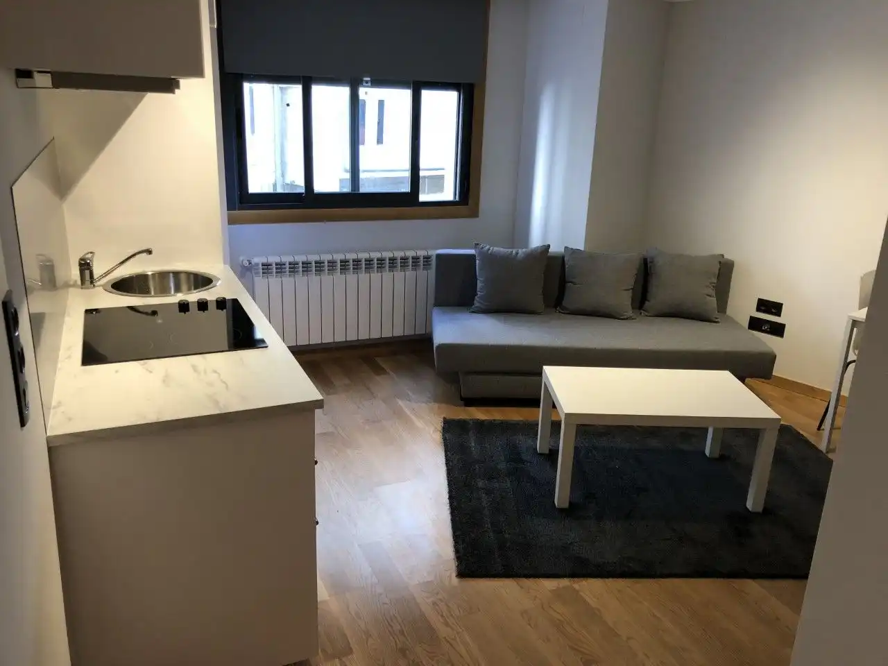 Apartament en venda a Rúa Colombia, 10, Casablanca - Calvario Sala d'estar de Apartament en venda en Vigo amb Calefacció, Moblat i Videoporter