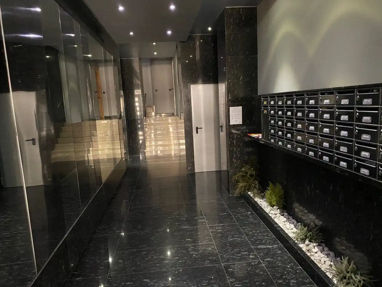 Apartament en venda a Rúa Colombia, 10, Casablanca - Calvario Apartament en venda en Vigo amb Calefacció, Moblat i Videoporter