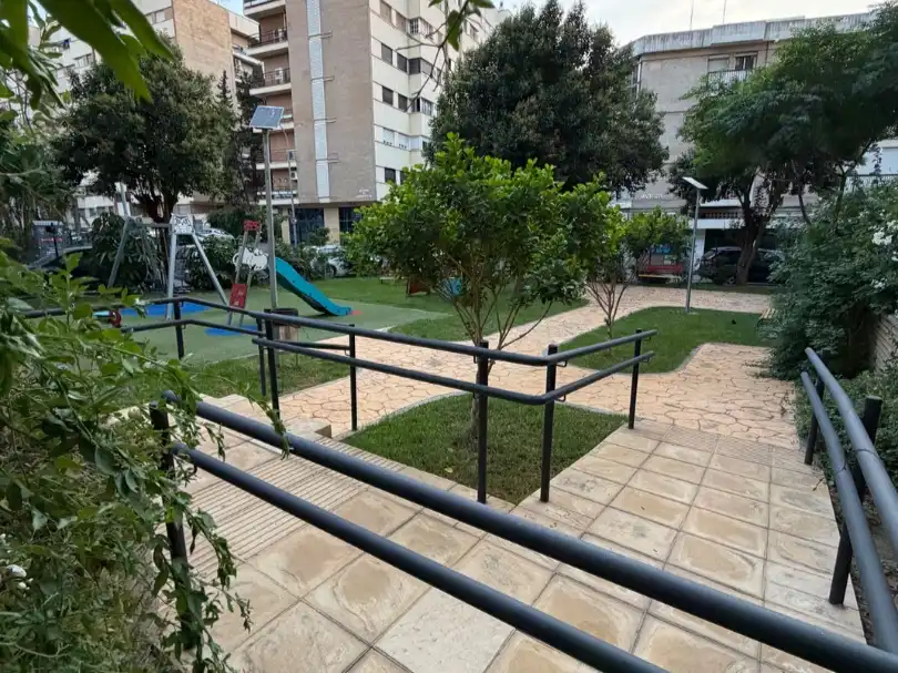 Flat for sale in Calle Pirineos, 15, La Calzada - La Florida Flat for sale in Calle Pirineos, 15, La Calzada - La Florida