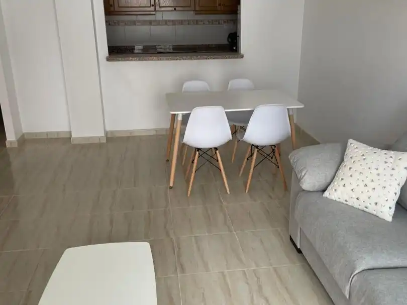 Sala d'estar de Pis en venda en San Miguel de Salinas amb Aire condicionat, Calefacció i Terrassa