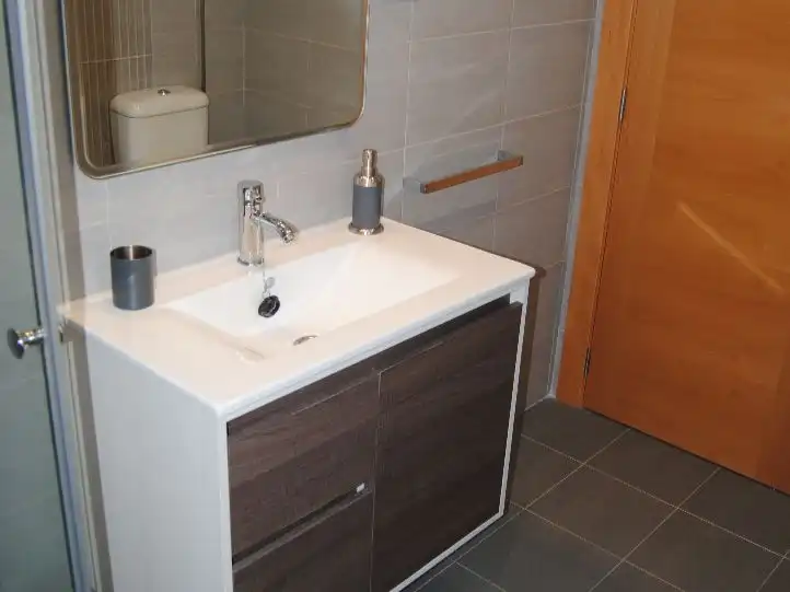 Ground floor for rent in Estrada de Castela, 228, Zona Ultramar Ground floor for rent in Estrada de Castela, 228, Zona Ultramar