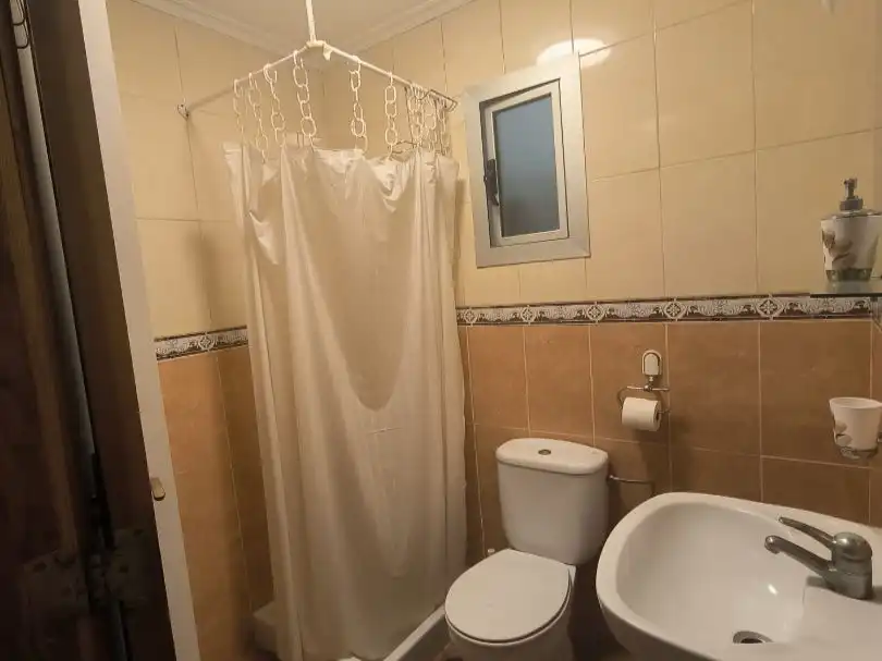 Piso de alquiler en Calle Jordán, 55, Tamaraceite Baño de Piso de alquiler en Las Palmas de Gran Canaria con Amueblado