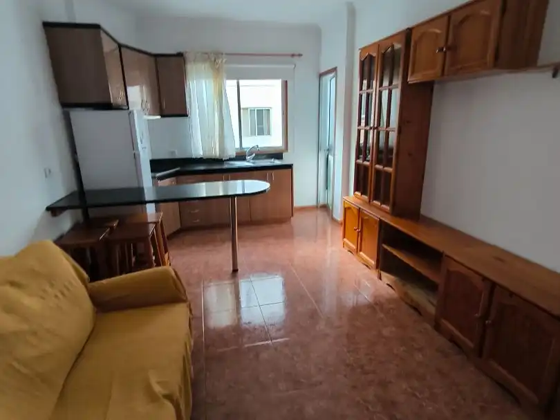 Piso de alquiler en Calle Jordán, 55, Tamaraceite Cocina de Piso de alquiler en Las Palmas de Gran Canaria con Amueblado
