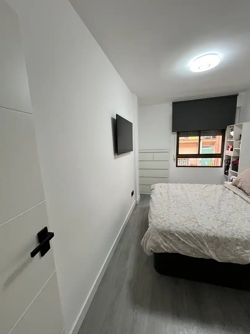 Habitación de Piso en venta en Castellón de la Plana / Castelló de la Plana con Aire acondicionado