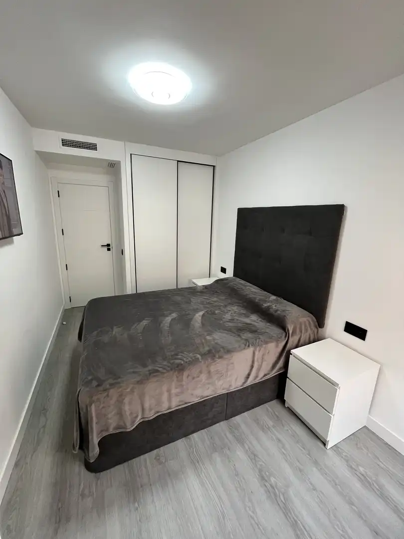 Habitación de Piso en venta en Castellón de la Plana / Castelló de la Plana con Aire acondicionado