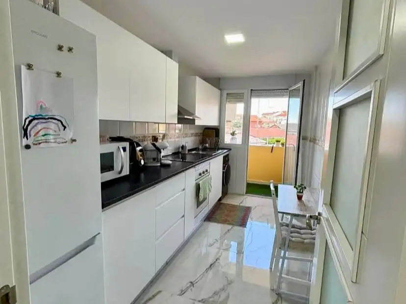 Dúplex en venta en Calle Estadio, 1, Centro Cocina de Dúplex en venta en Seseña con Calefacción, Piscina y Balcón